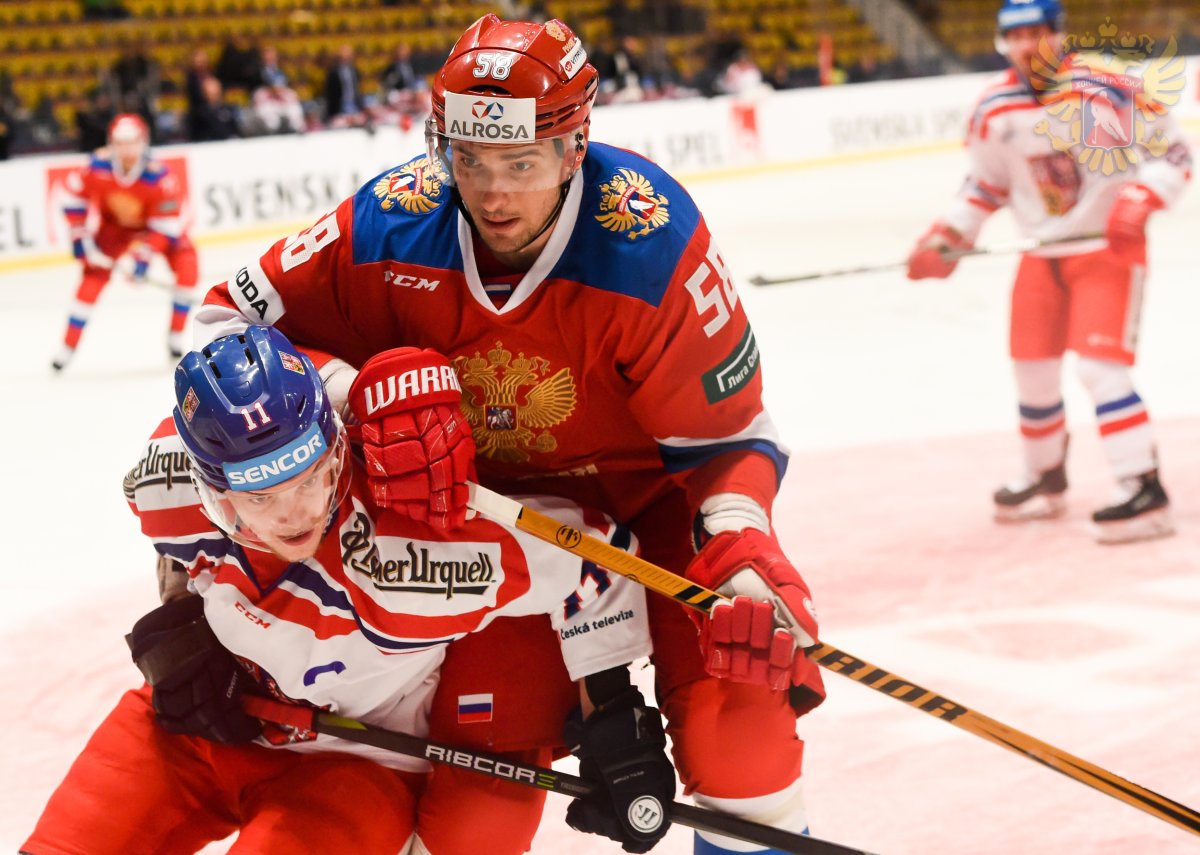 Спорт бизнес хоккей. Хоккей. Проиграли хоккей. В2в Россия Чехия. Россия Чехия фото.