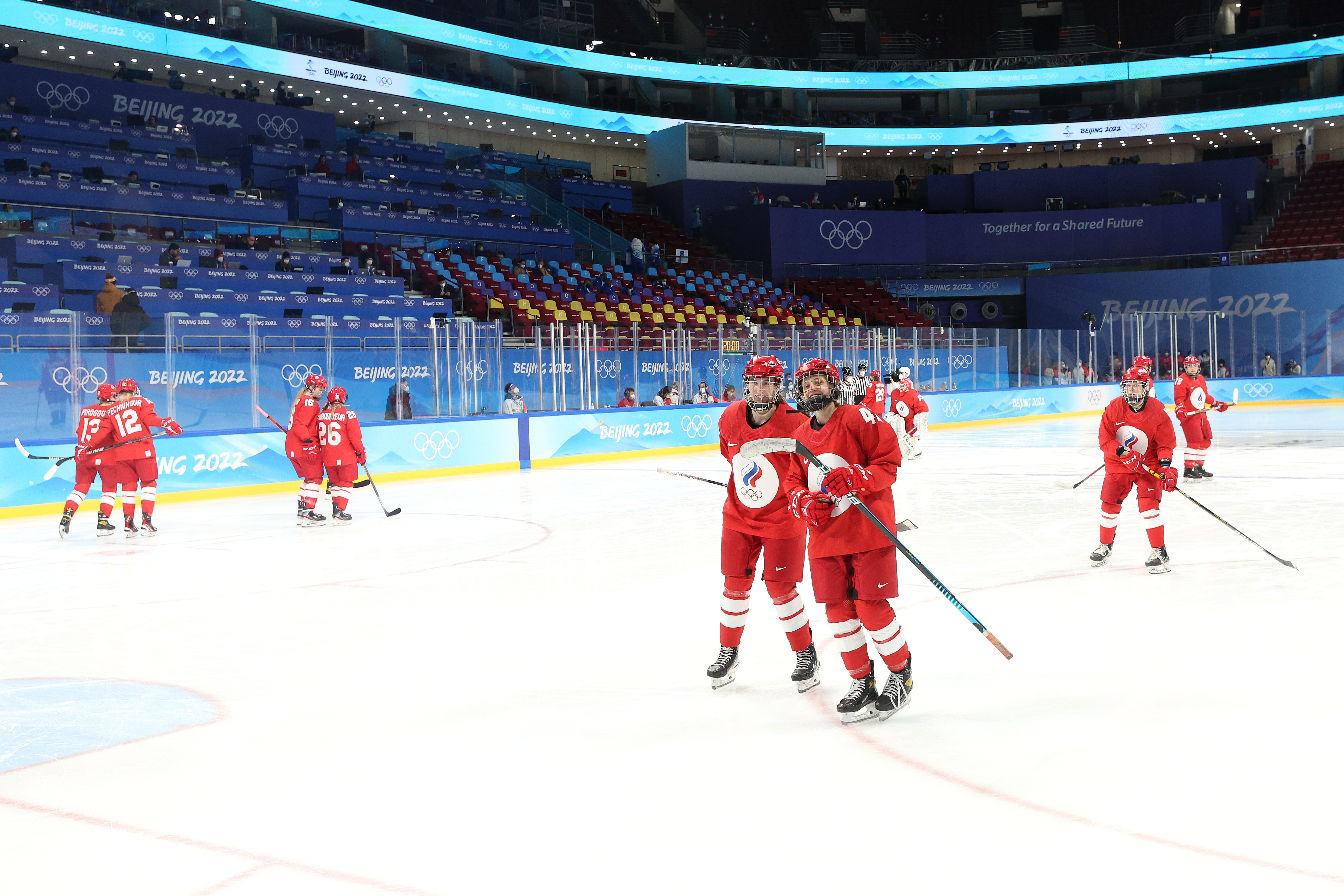 Хоккей сегодня трансляция канал. Сборная Канады на Олимпиаде 2022. Сборная Канады по хоккею на ОИ 2014. Женская сборная России по хоккею. Канада на Олимпиаде 2022 в Пекине.
