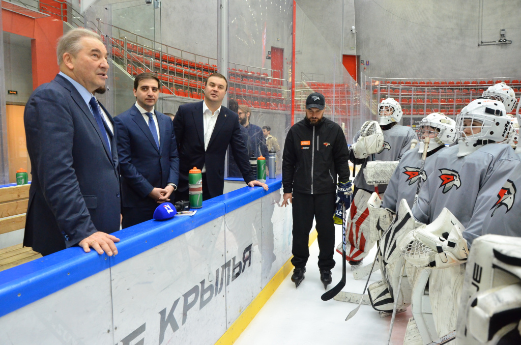 общение с вратарями.JPG