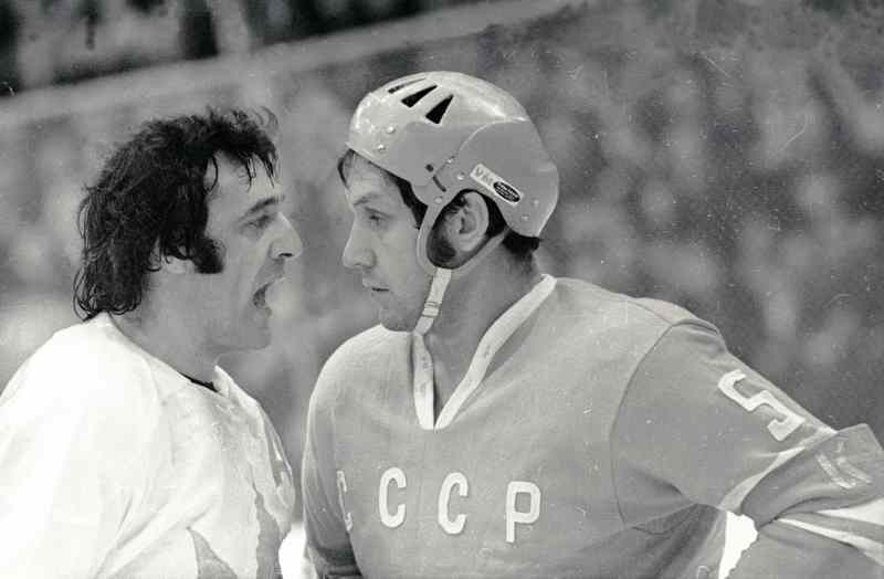 Рагулин 03 Эспозито Ф-сл 1972-09 СССР-Канада.JPG