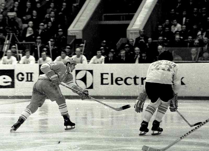 Анисин 03 №22 Савар №23 1972-09-28 СССР-Канада.JPG