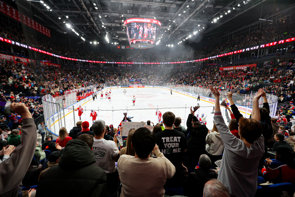 TRUE3840.jpg TRUE3840.jpg